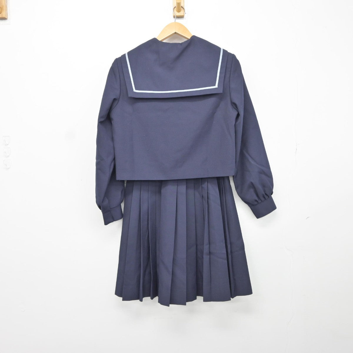 【中古】愛知県 知立高等学校 女子制服 3点（セーラー服・スカート）sf037483