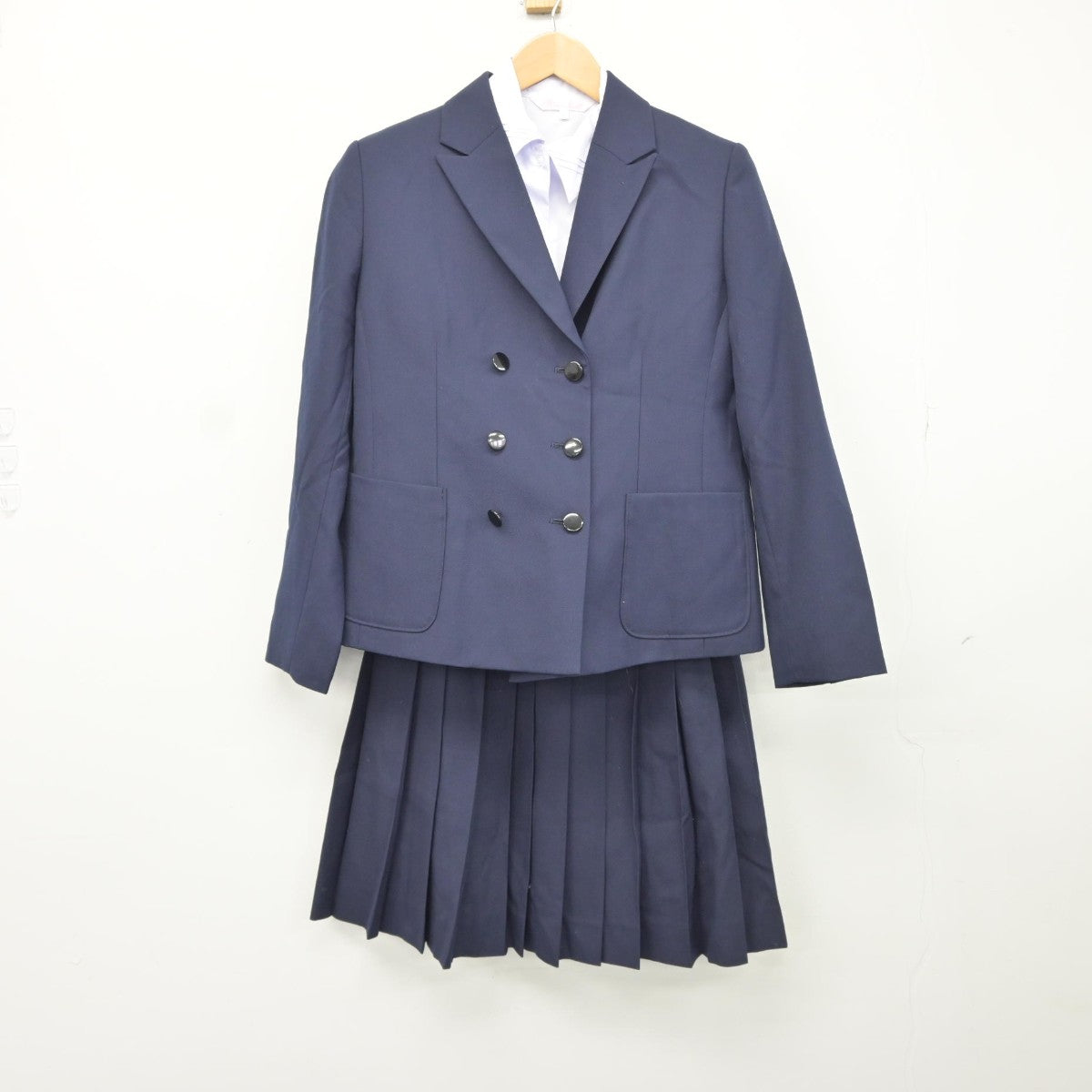 【中古】神奈川県 白山中学校 女子制服 3点（ブレザー・シャツ・スカート）sf037487