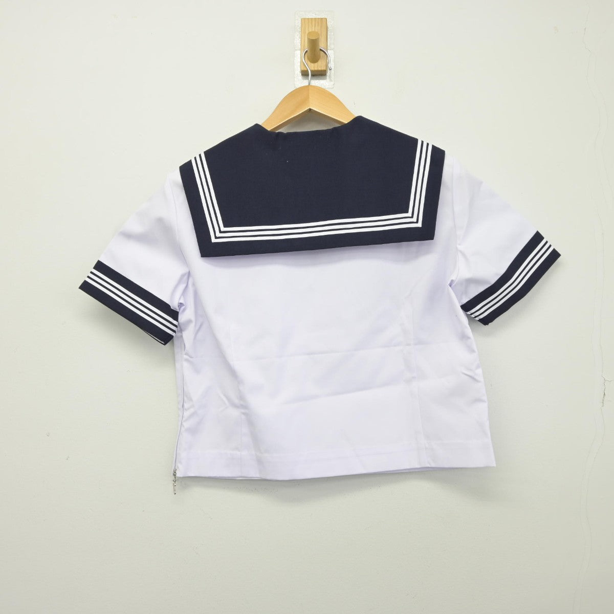 【中古】茨城県 常陸太田市立太田中学校 女子制服 1点（セーラー服）sf037496