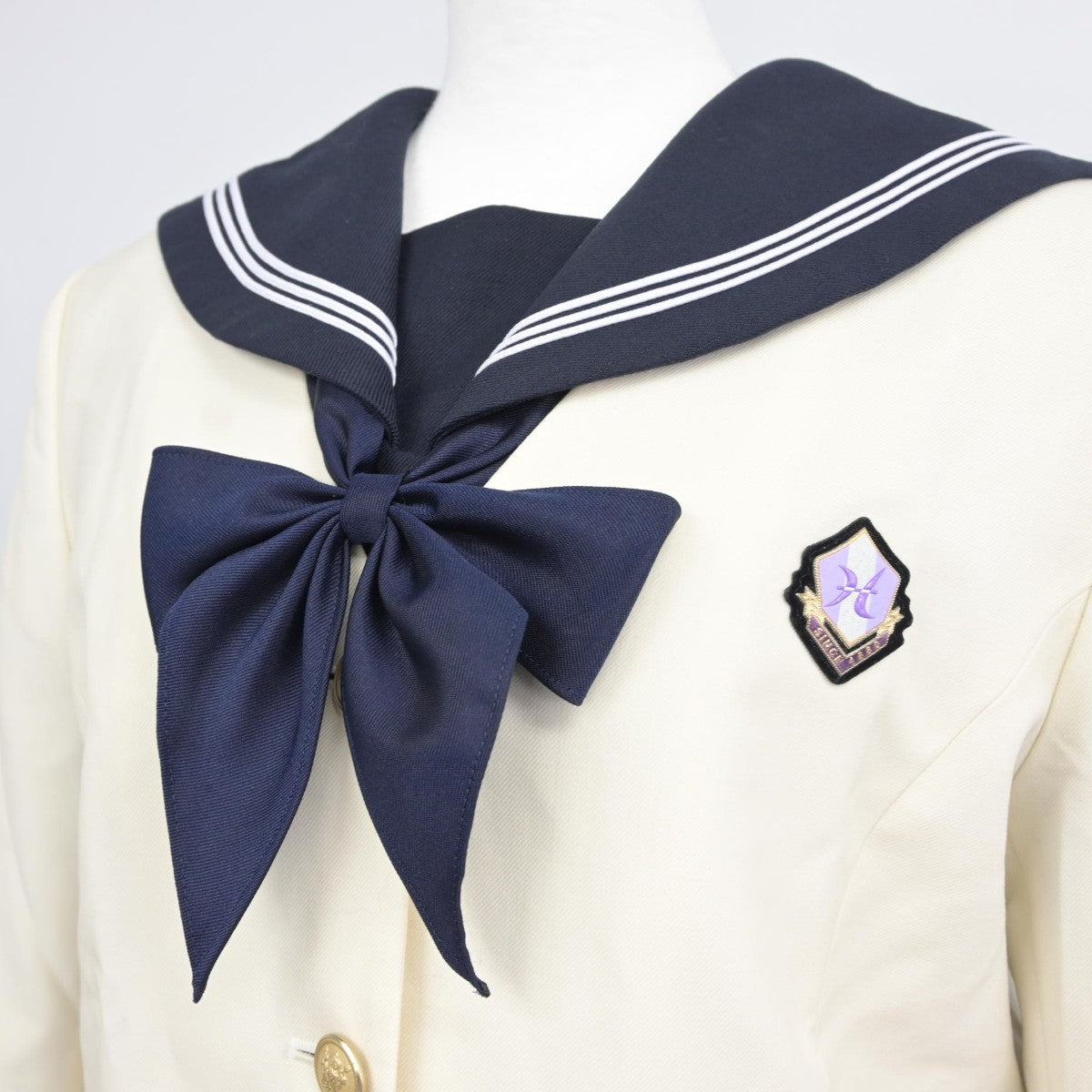 【中古】福井県 北陸高等学校 女子制服 4点（ブレザー・セーラー服・スカート）sf037532