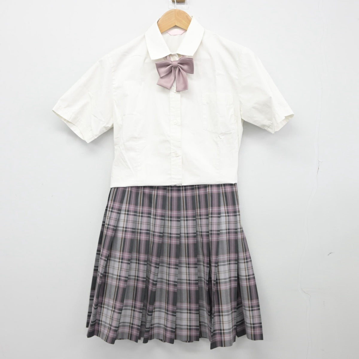 【中古】鹿児島県 KTC学園屋久島おおぞら高等学校 女子制服 3点（シャツ・スカート）sf037533