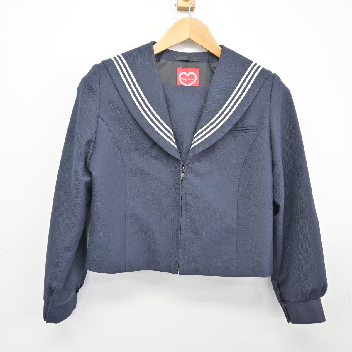 【中古】福岡県 柳川市立柳城中学校 女子制服 2点（セーラー服・スカート）sf037552