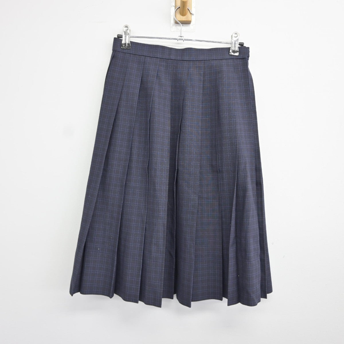 【中古】福岡県 福岡市内中学新標準服 女子制服 2点（シャツ・スカート）sf037557