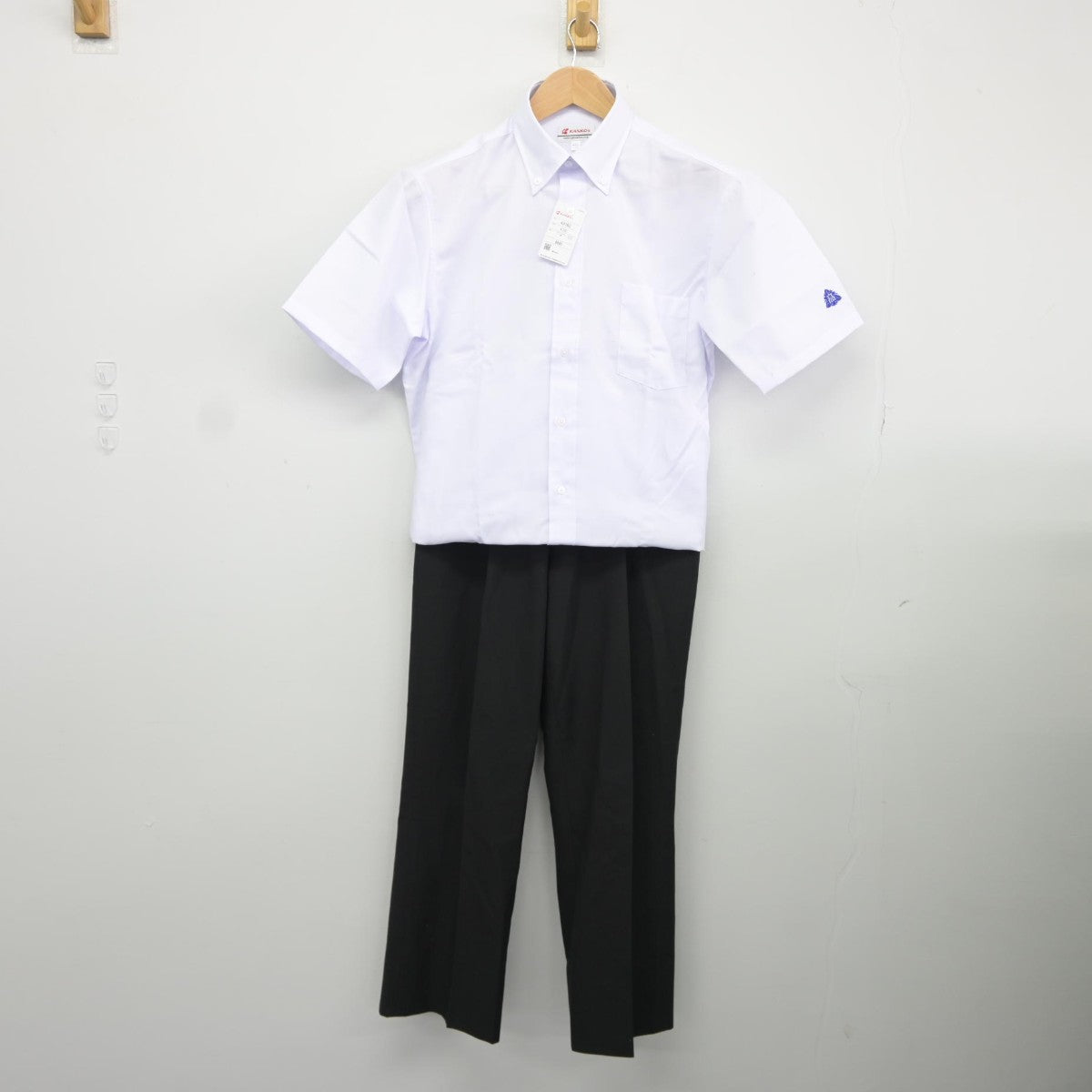 【中古】福岡県 香椎高等学校 男子制服 2点（シャツ・ズボン）sf037562