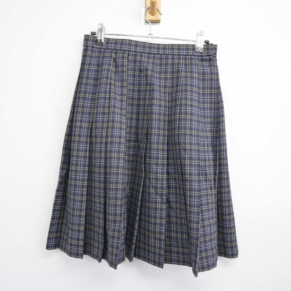 【中古】島根県 浜田東中学校 女子制服 4点（セーラー服・スカート）sf037573