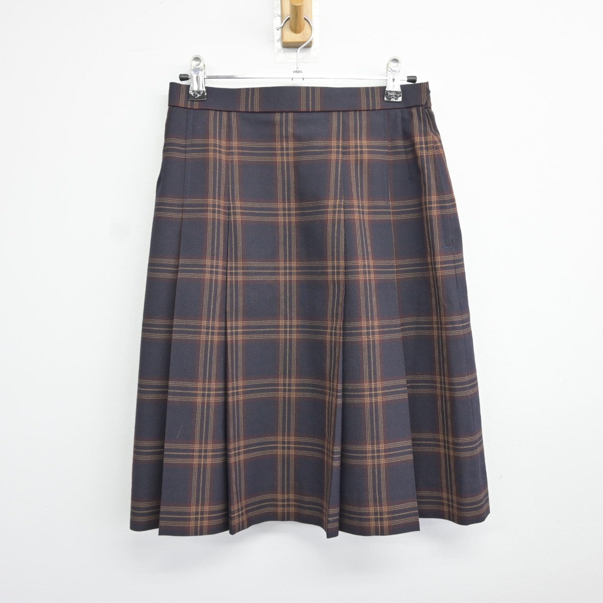 【中古】宮城県 仙台市立岩切中学校 女子制服 2点（ベスト・スカート）sf037583