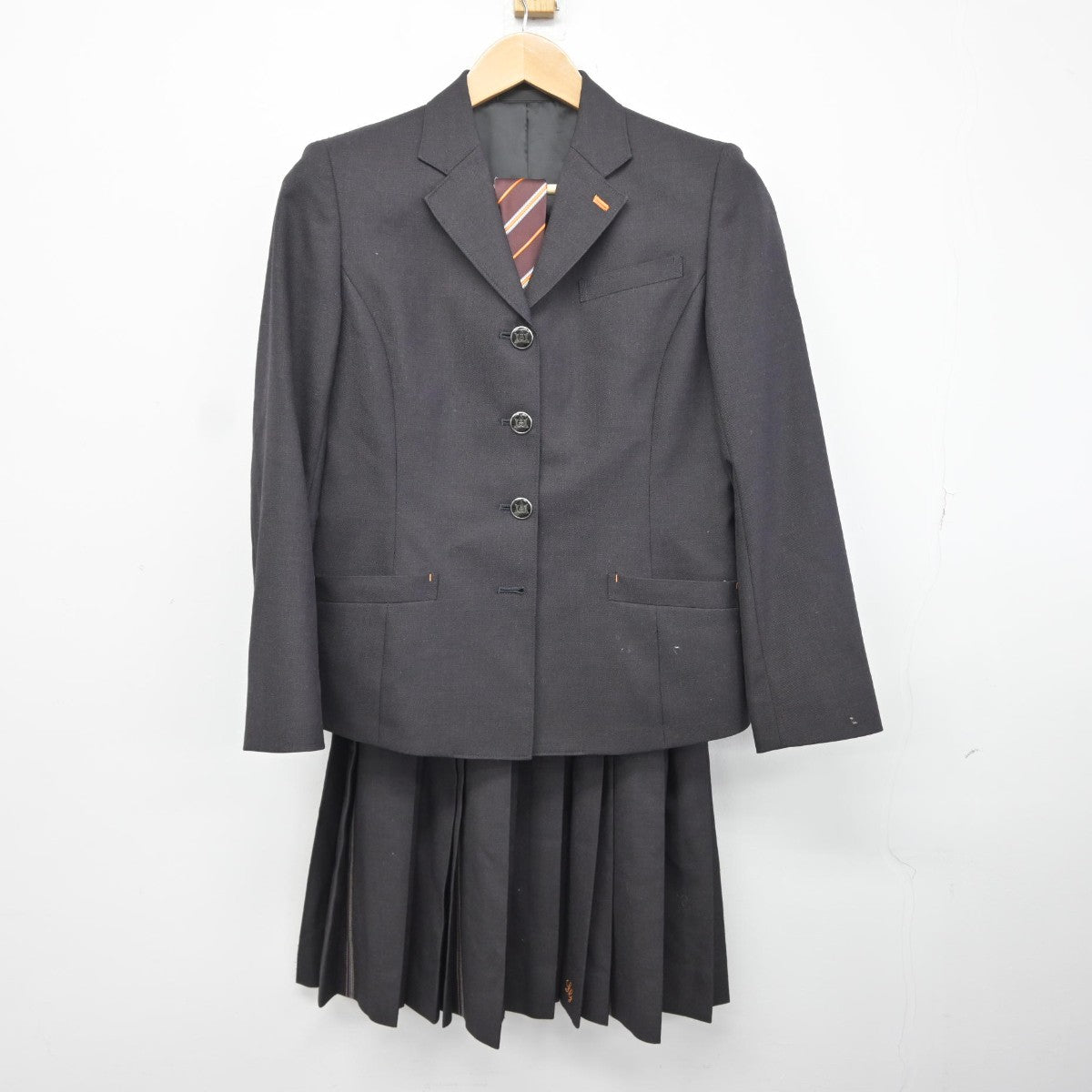 【中古】広島県 崇徳高等学校 女子制服 3点（ブレザー・スカート）sf037625