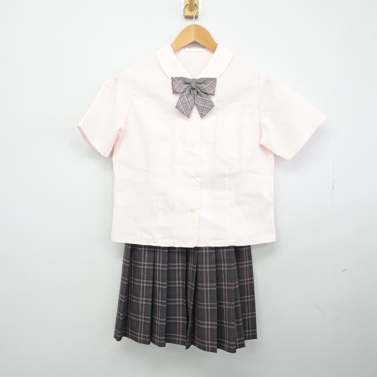 【中古】宮崎県 都城聖ドミニコ学園高等学校 女子制服 3点（シャツ・シャツ・スカート）sf037633