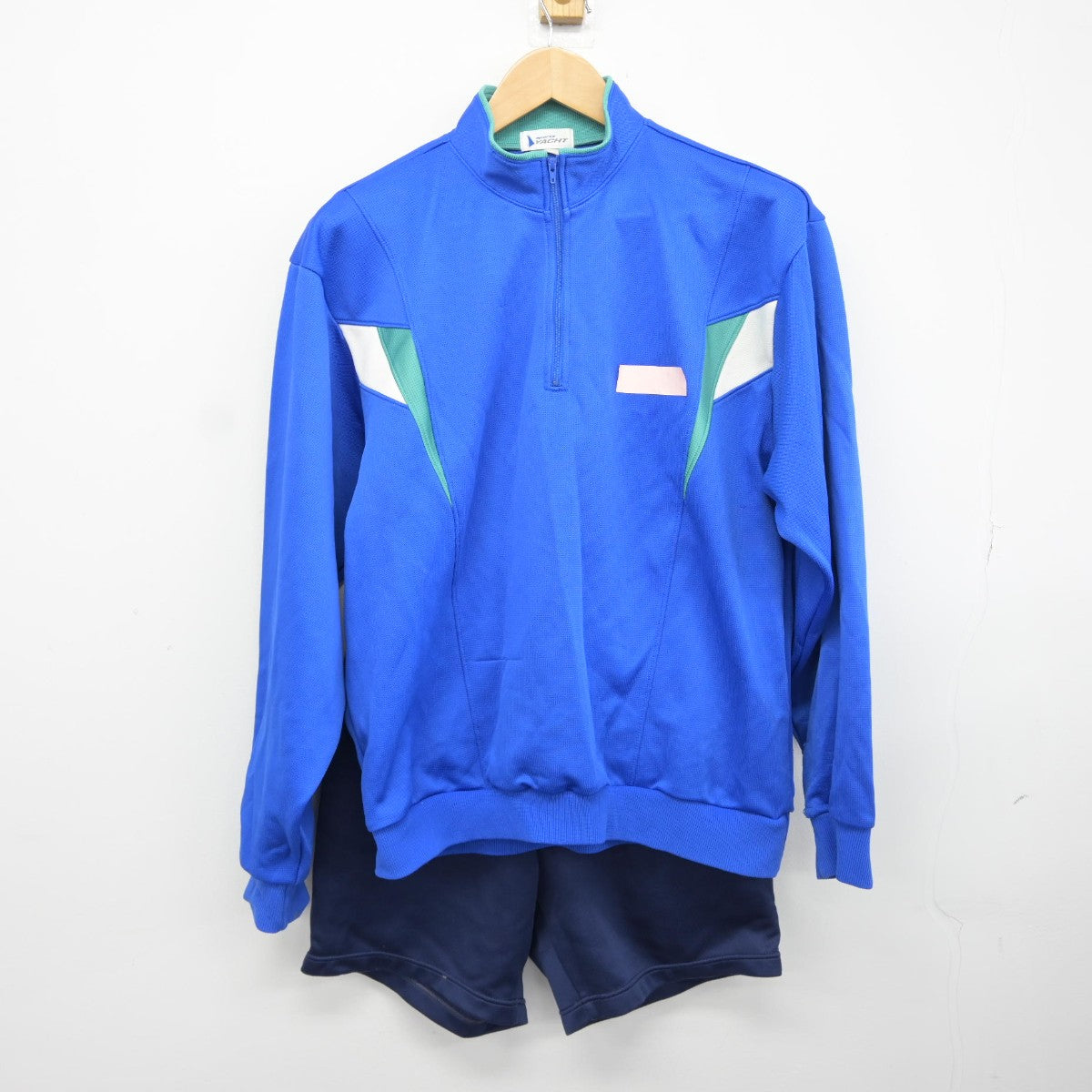 【中古】島根県 三刀屋中学校 女子制服 2点（ジャージ 上・体操服 下）sf037645