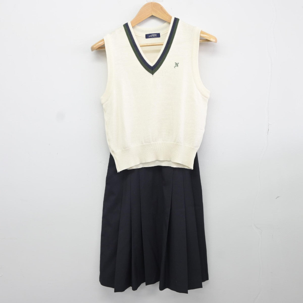 【中古】東京都 日本大学第一中学校 女子制服 2点（ベスト・スカート）sf037715