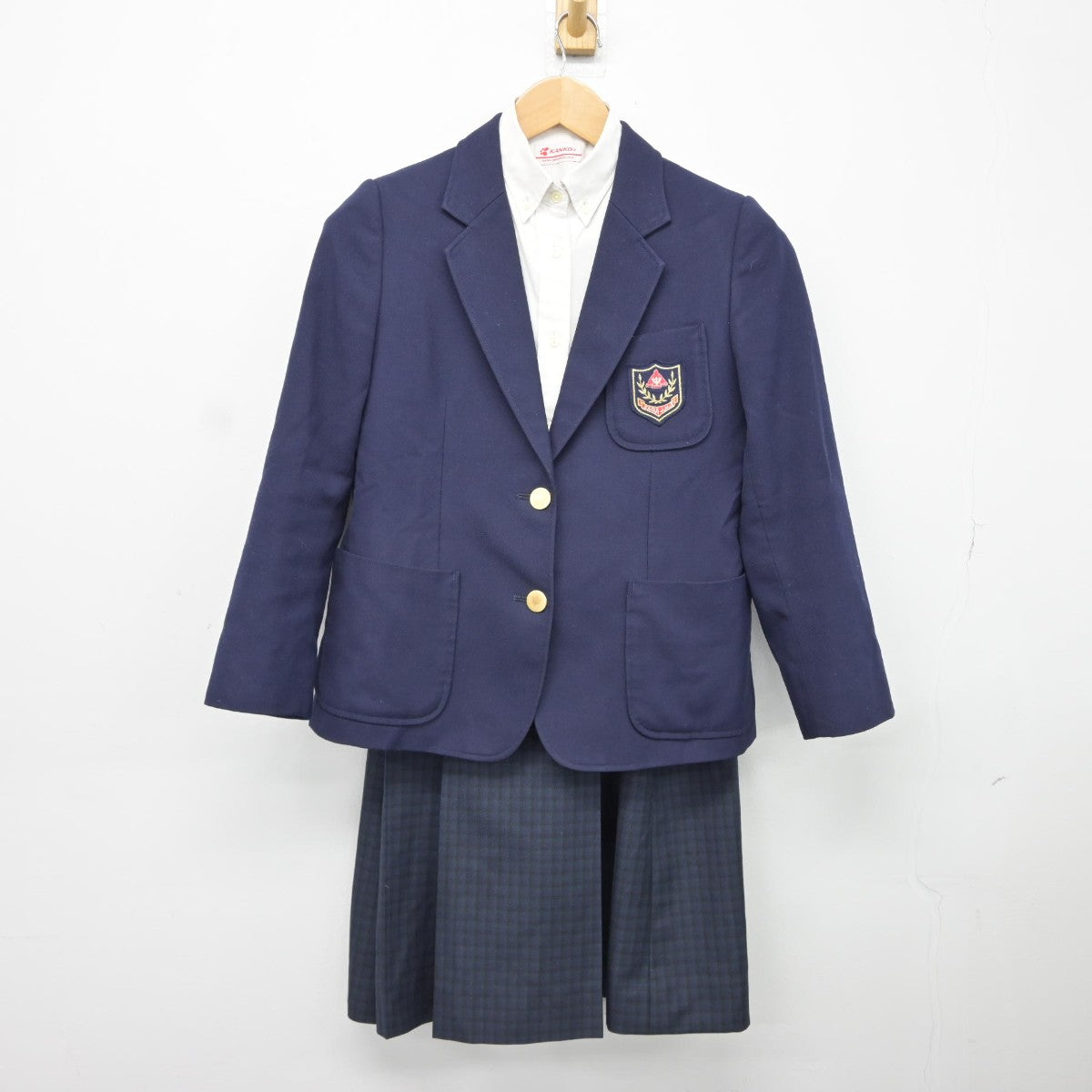 【中古】京都府 嵯峨中学校 女子制服 3点（ブレザー・シャツ・スカート）sf037767