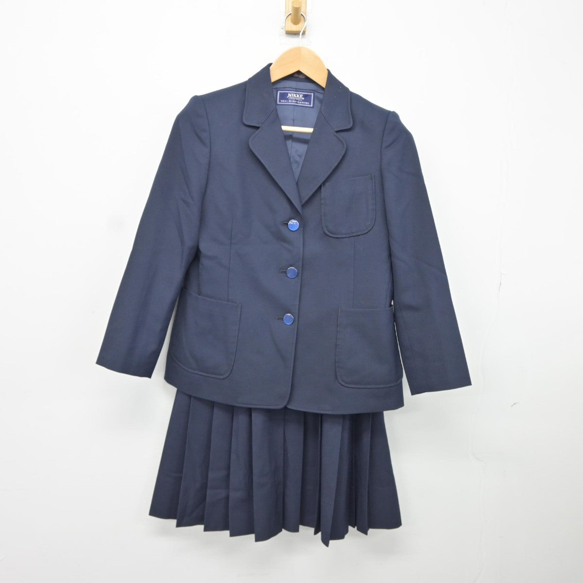 【中古】神奈川県 川崎市立生田中学校 女子制服 3点（ブレザー・ベスト・スカート）sf037788