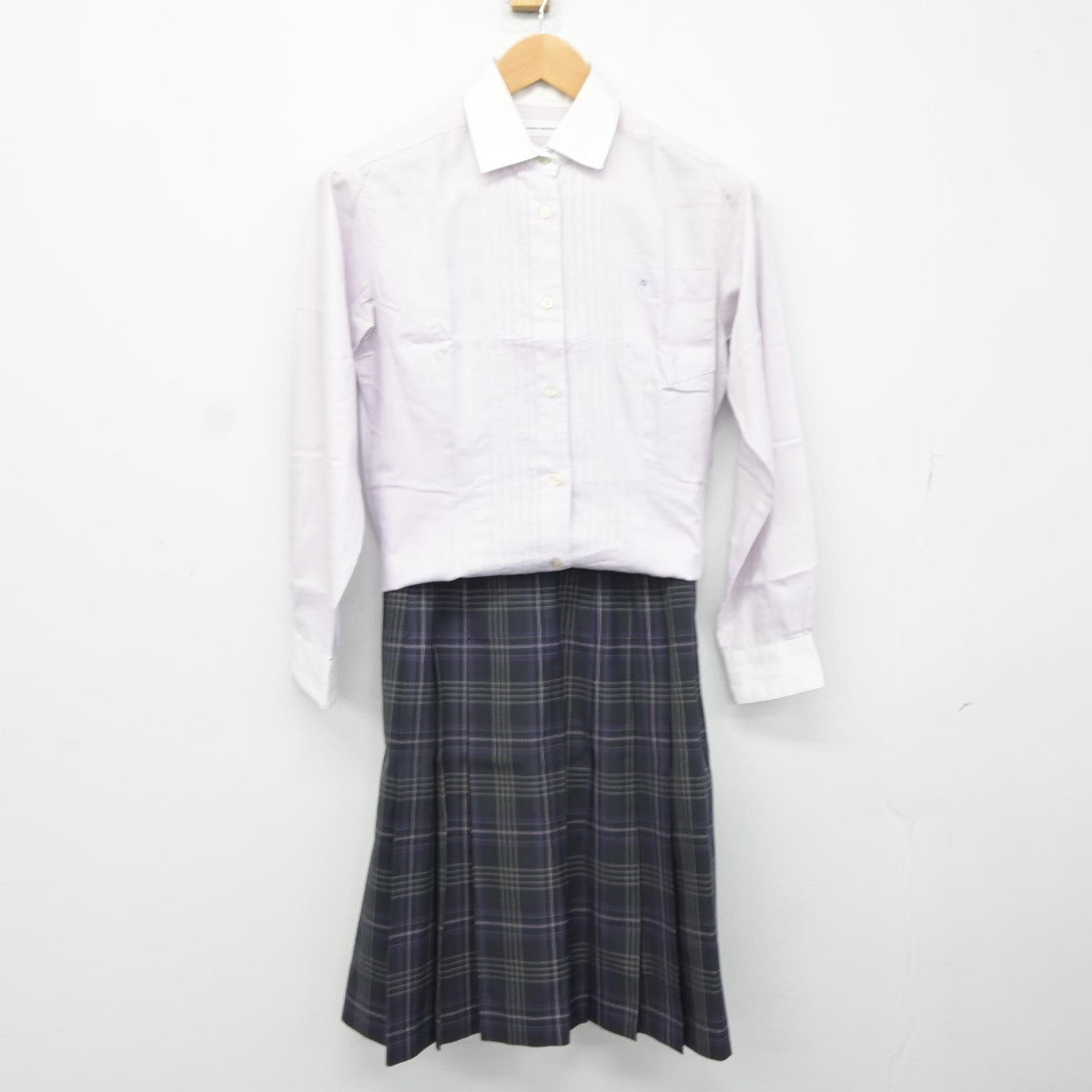 【中古】大阪府 関西大学高等部 女子制服 2点（シャツ・スカート）sf037831