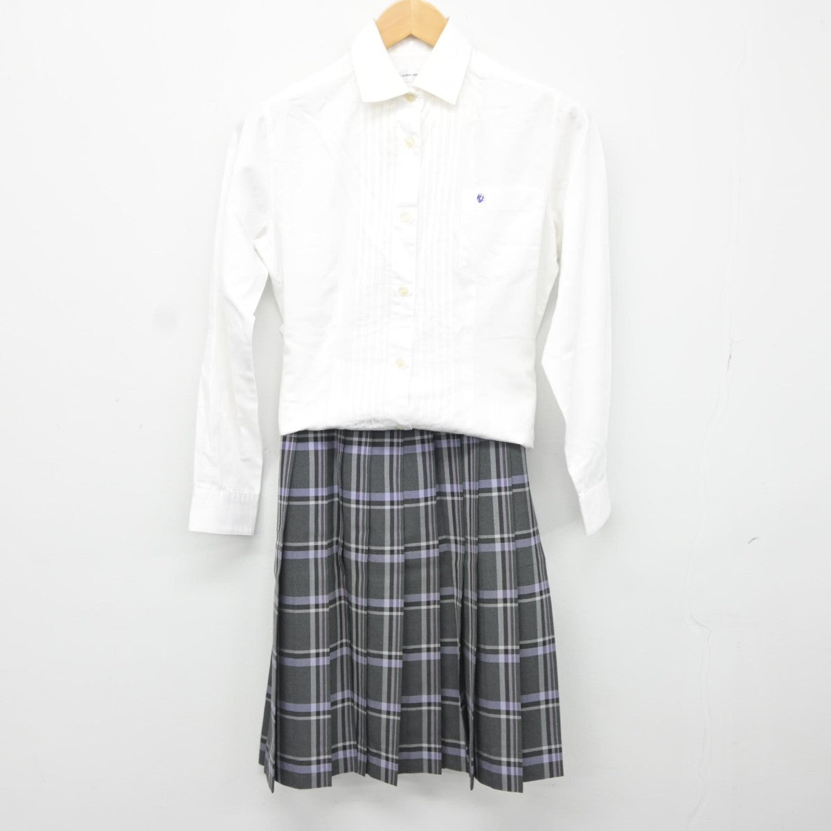 【中古】大阪府 関西大学高等部 女子制服 2点（シャツ・スカート）sf037832