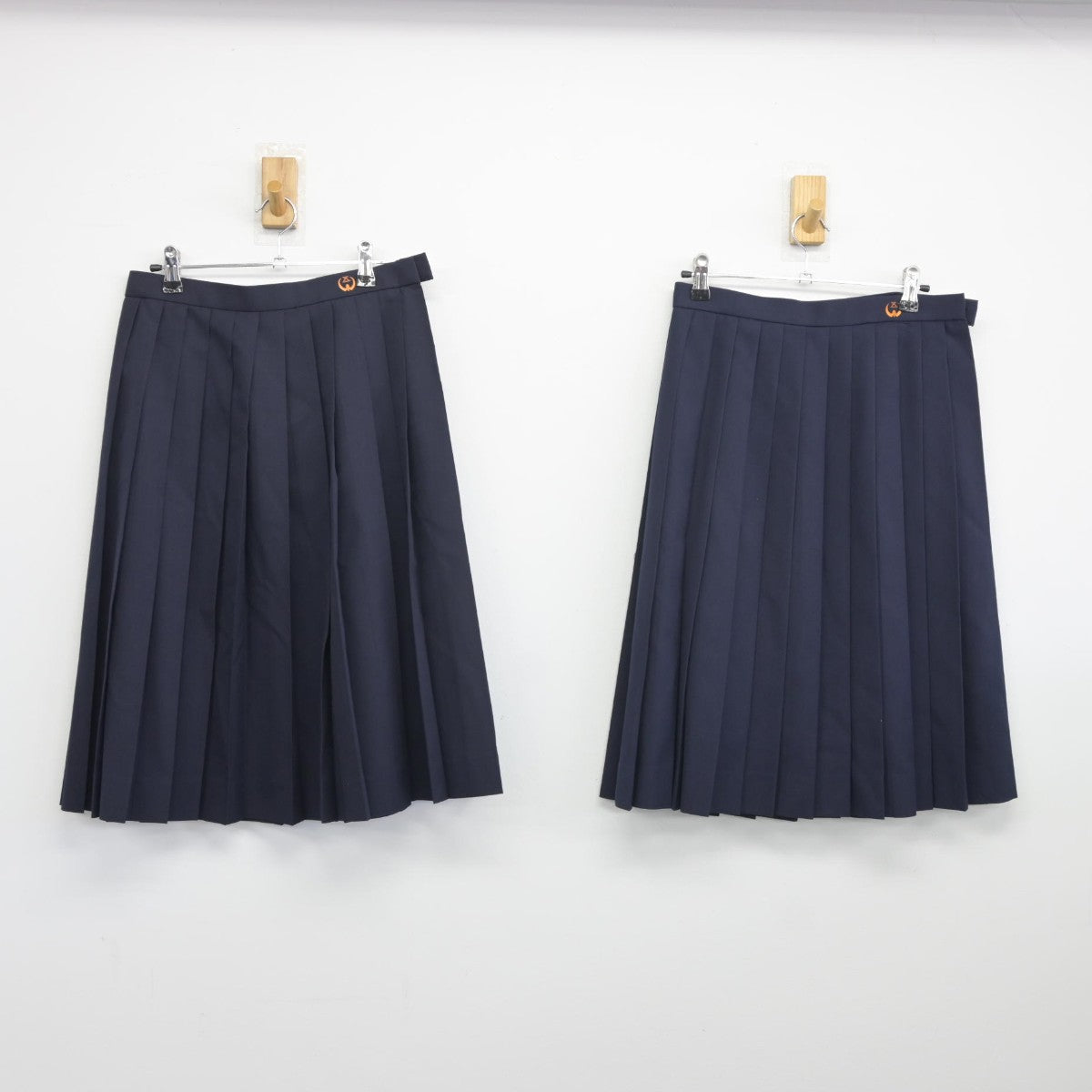 【中古】茨城県 五霞中学校 女子制服 4点（セーラー服・スカート）sf037936