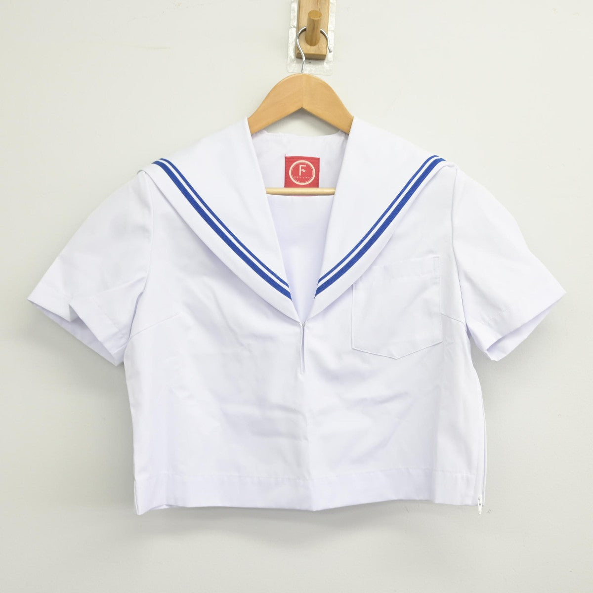 【中古】愛知県 味美中学校 女子制服 2点（セーラー服・スカート）sf037989