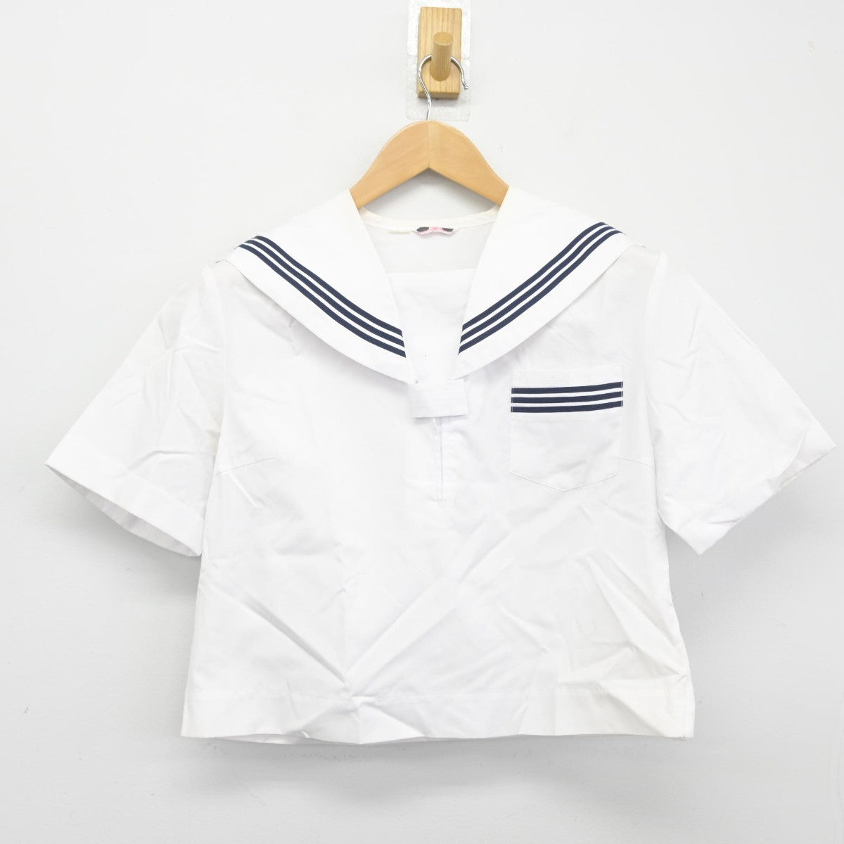 【中古】群馬県 塚沢中学校 女子制服 2点（セーラー服・スカート）sf038007