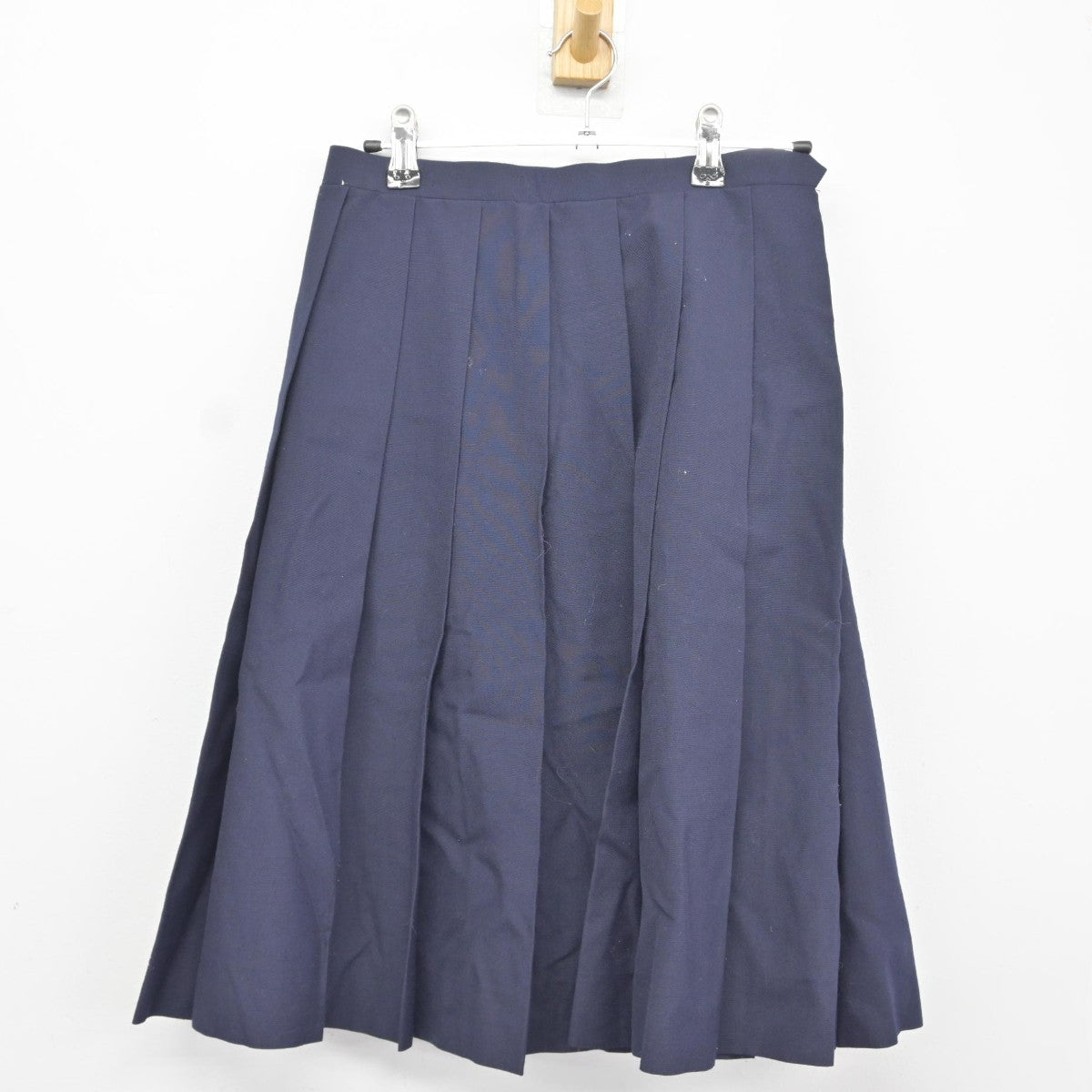 【中古】群馬県 塚沢中学校 女子制服 2点（セーラー服・スカート）sf038007