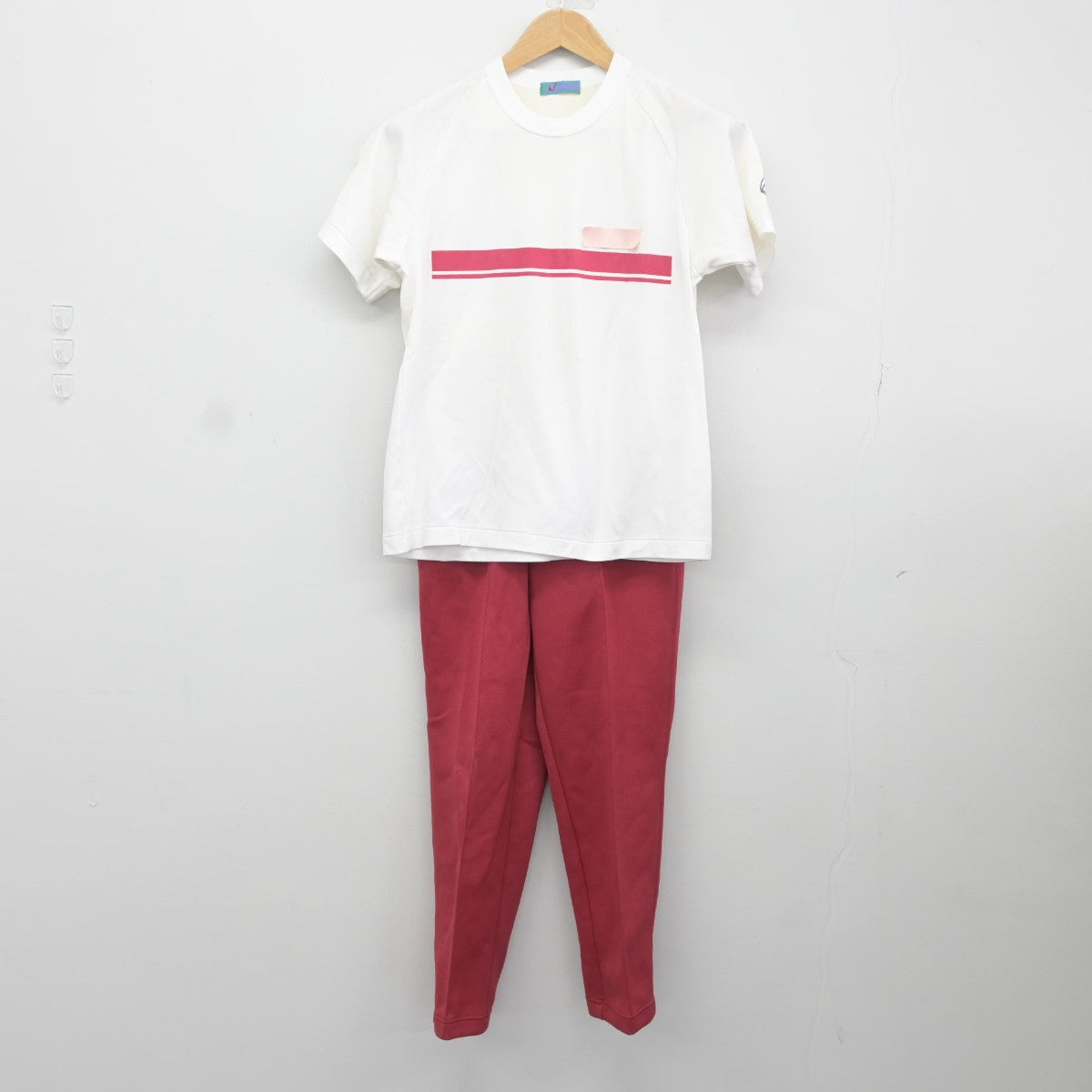 【中古】群馬県 高崎女子高等学校 女子制服 3点（ジャージ 上・体操服 上・ジャージ 下）sf038008