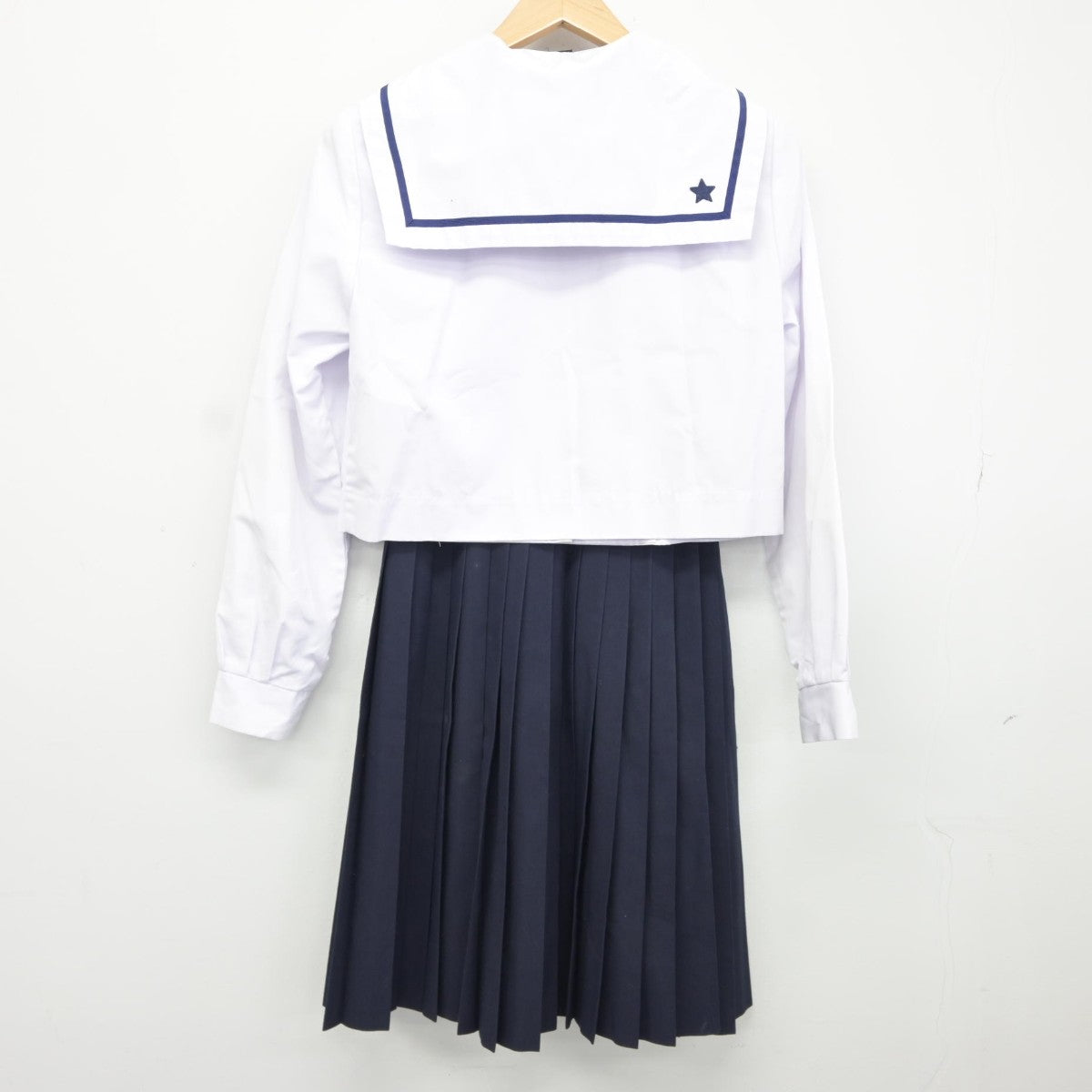 【中古】和歌山県 星林高等学校 女子制服 3点（セーラー服・スカート）sf038050