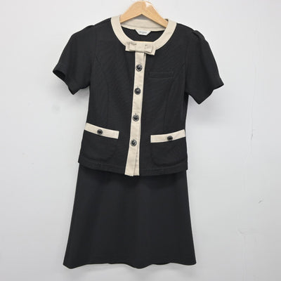 【中古】 事務服 女子制服 2点（シャツ・スカート）sf038057