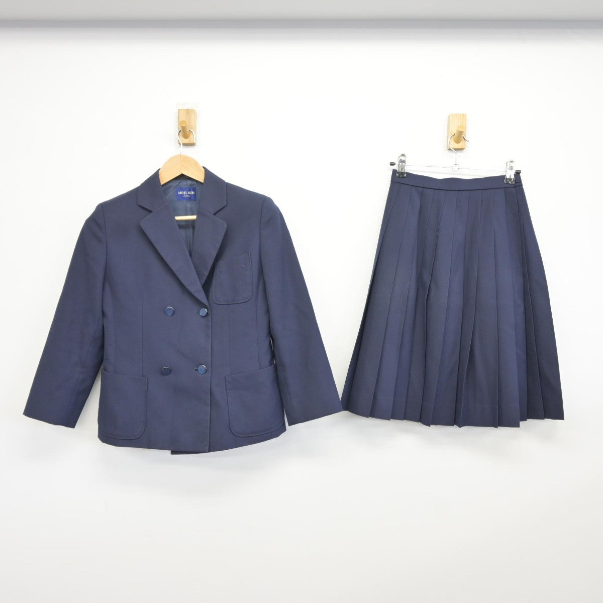 【中古】山形県 酒田第四中学校 女子制服 2点（ブレザー・スカート）sf038073