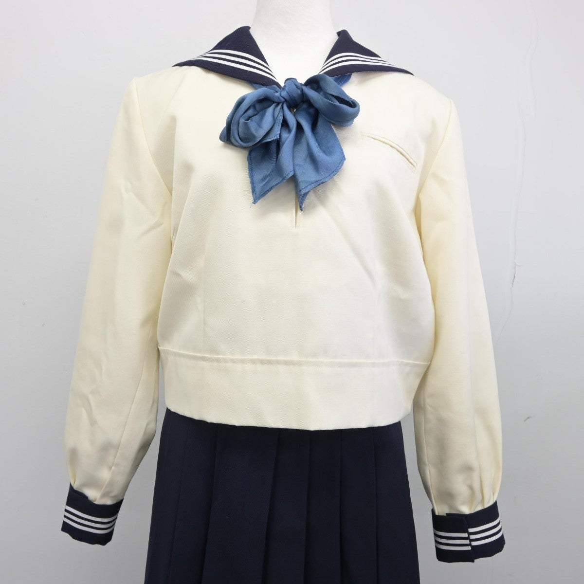 【中古】東京都 私立東京女学館高等学校 女子制服 4点（セーラー服・スカート）sf038130