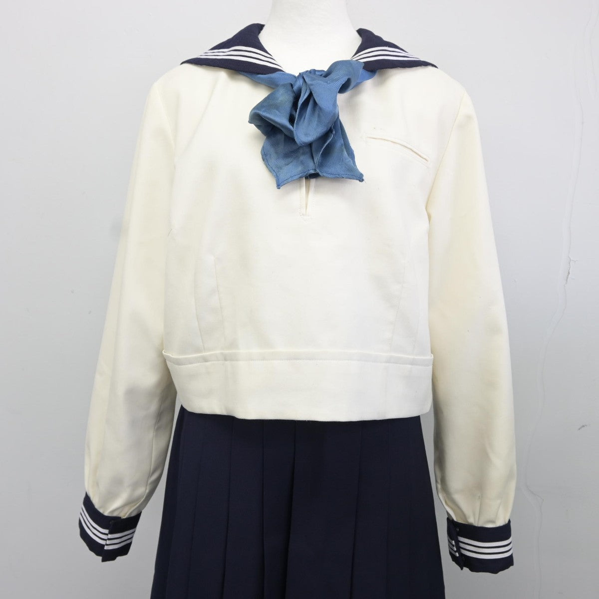 【中古】東京都 私立東京女学館高等学校 女子制服 4点（セーラー服・スカート）sf038131