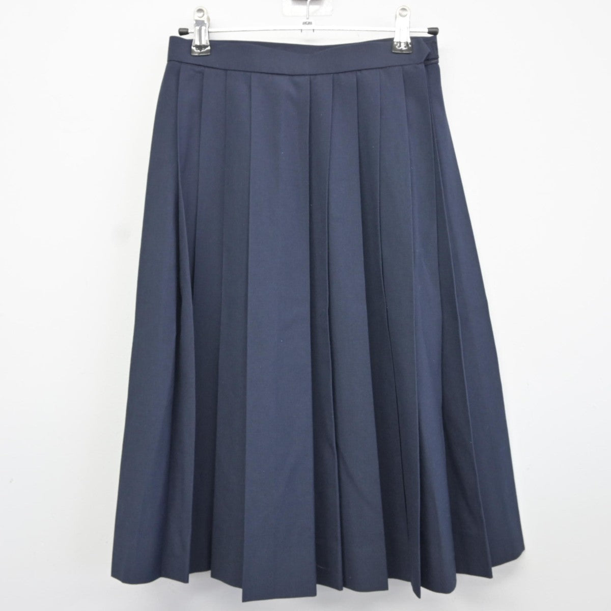 【中古】静岡県 磐田市立城山中学校 女子制服 2点（セーラー服・スカート）sf038142