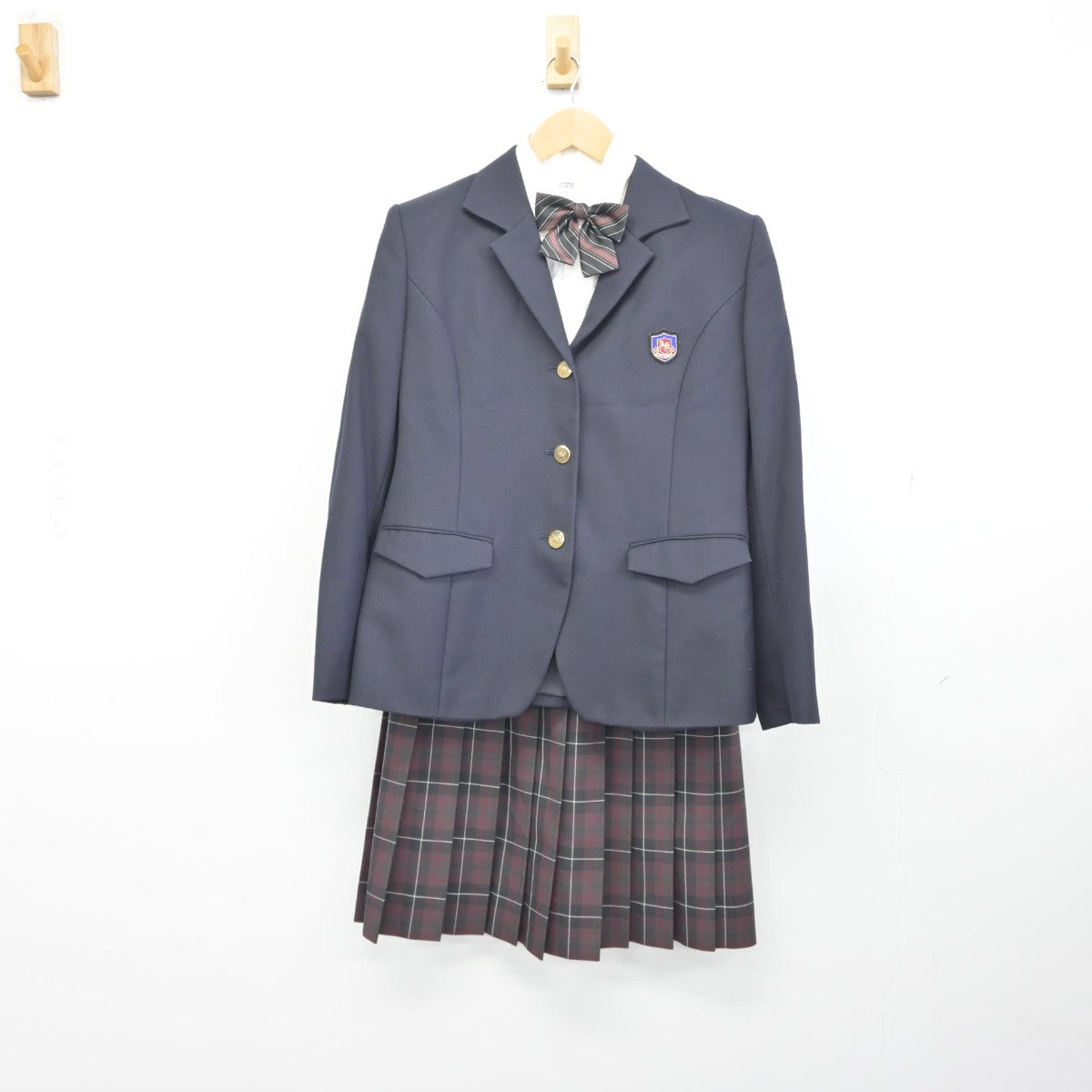 【中古】兵庫県 明石北高等学校 女子制服 4点（ブレザー・シャツ・スカート）sf038172