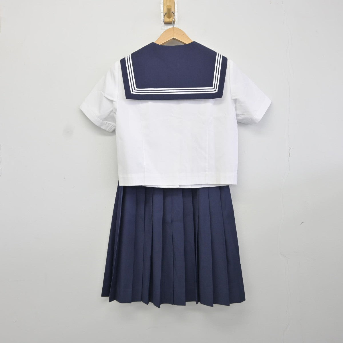 【中古】千葉県 木更津市立畑沢中学校 女子制服 5点（セーラー服・スカート）sf038178