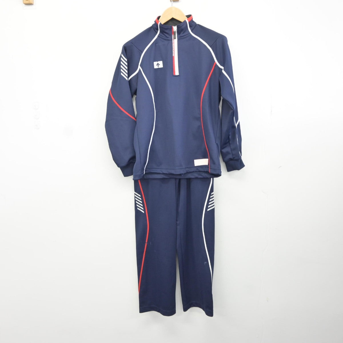 【中古】宮城県 多賀城高等学校 女子制服 2点（ジャージ 上・ジャージ 下）sf038199