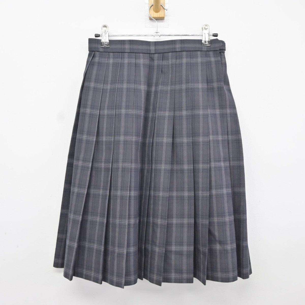 【中古】東京都 新宿中学校 女子制服 4点（ブレザー・シャツ・スカート）sf038213