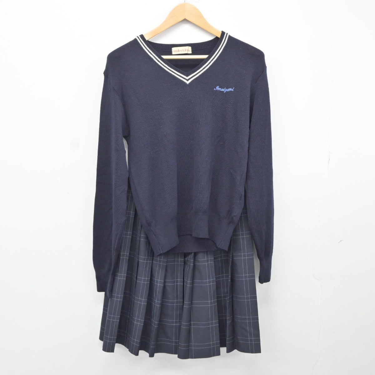 【中古】神奈川県 今泉中学校 女子制服 3点（ブレザー・ニット・スカート）sf038219