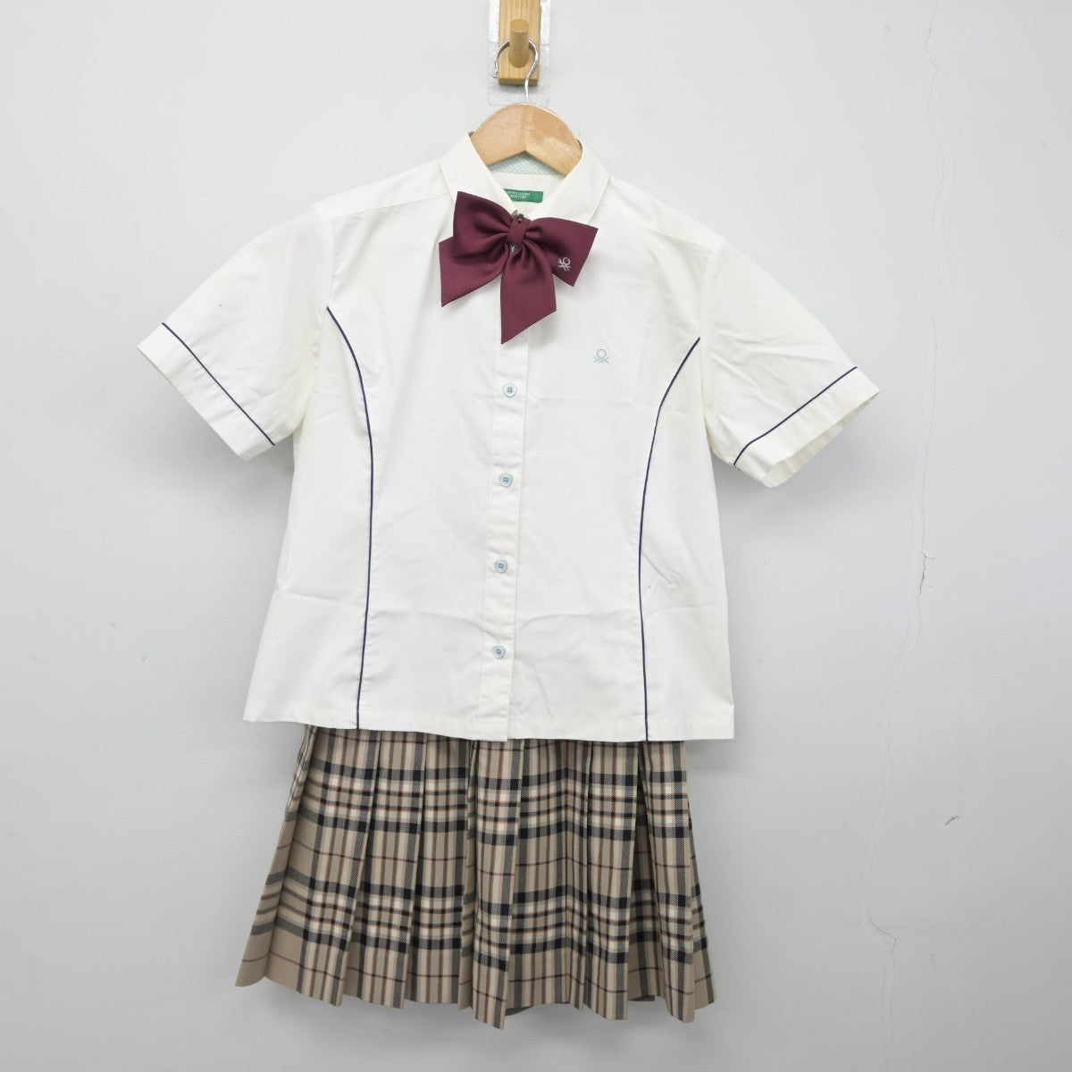 【中古】長崎県 創成館高等学校 女子制服 4点（シャツ・スカート）sf038261