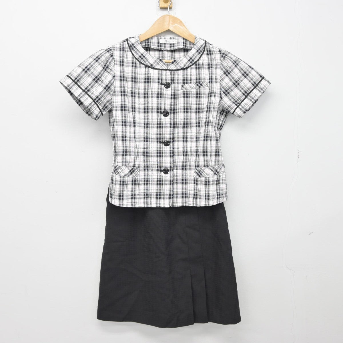 【中古】福島県 福島信用金庫 女子制服 3点（シャツ・スカート）sf038381