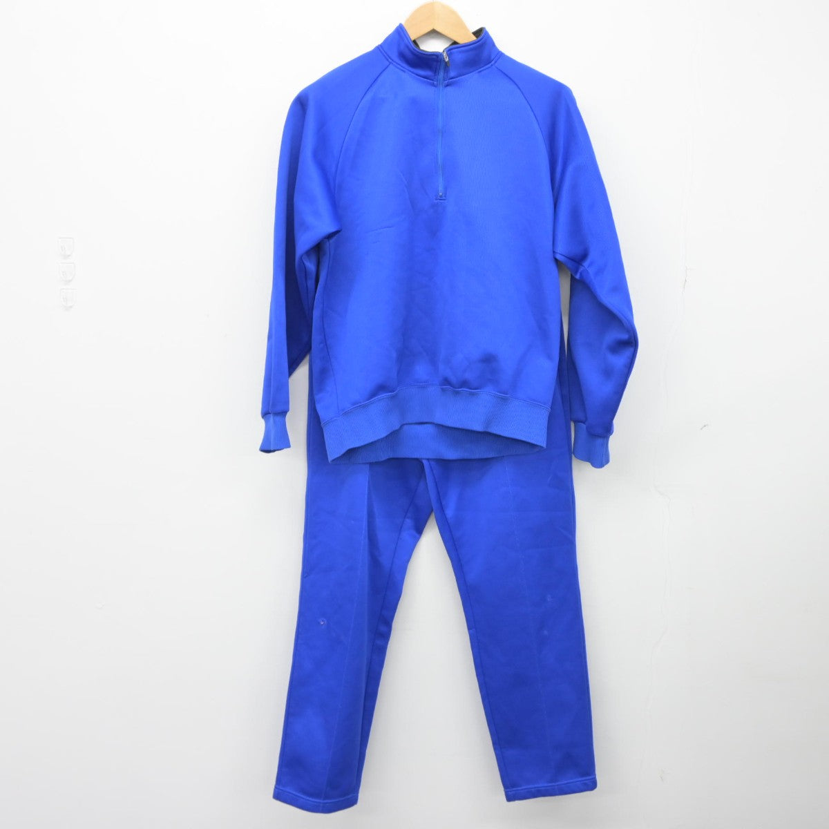 【中古】大阪府 曙川中学校 女子制服 2点（ジャージ 上・ジャージ 下）sf038389