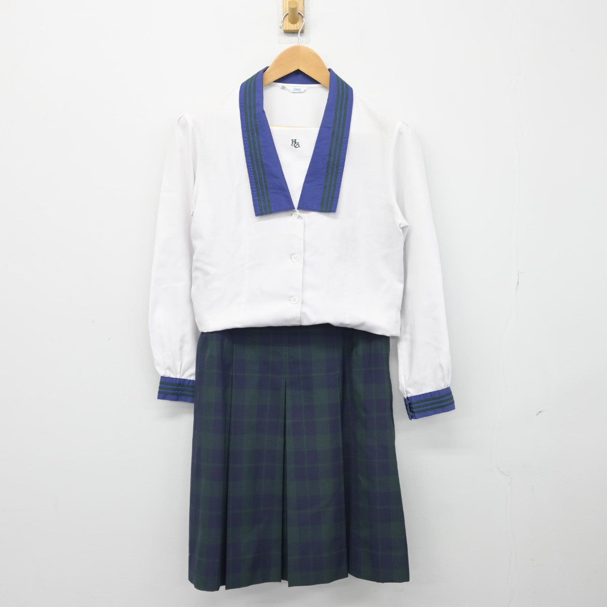 【中古】静岡県 浜松学芸高等学校 女子制服 3点（シャツ・スカート）sf038398