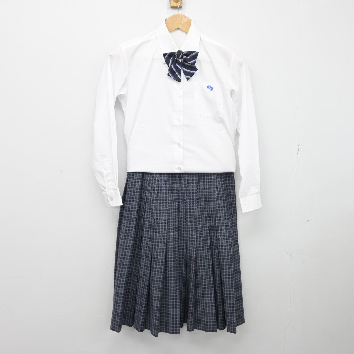 【中古】東京都 大島中学校 女子制服 5点（ブレザー・ニット・シャツ・スカート）sf038415