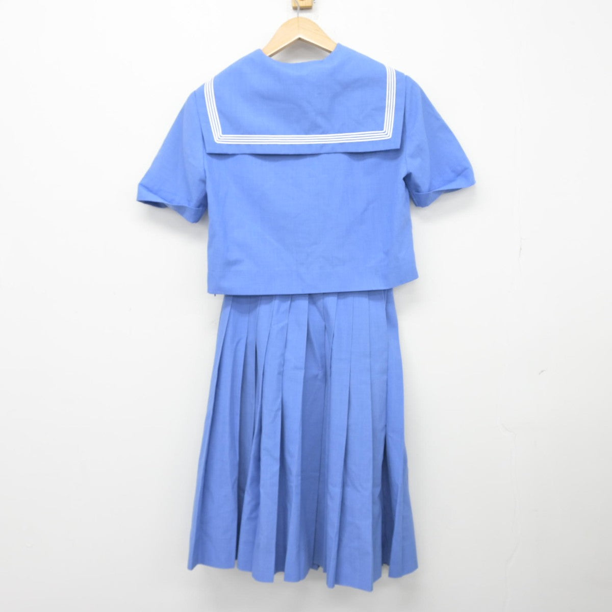 【中古】福岡県 朝倉高等学校 女子制服 3点（セーラー服・スカート）sf038458