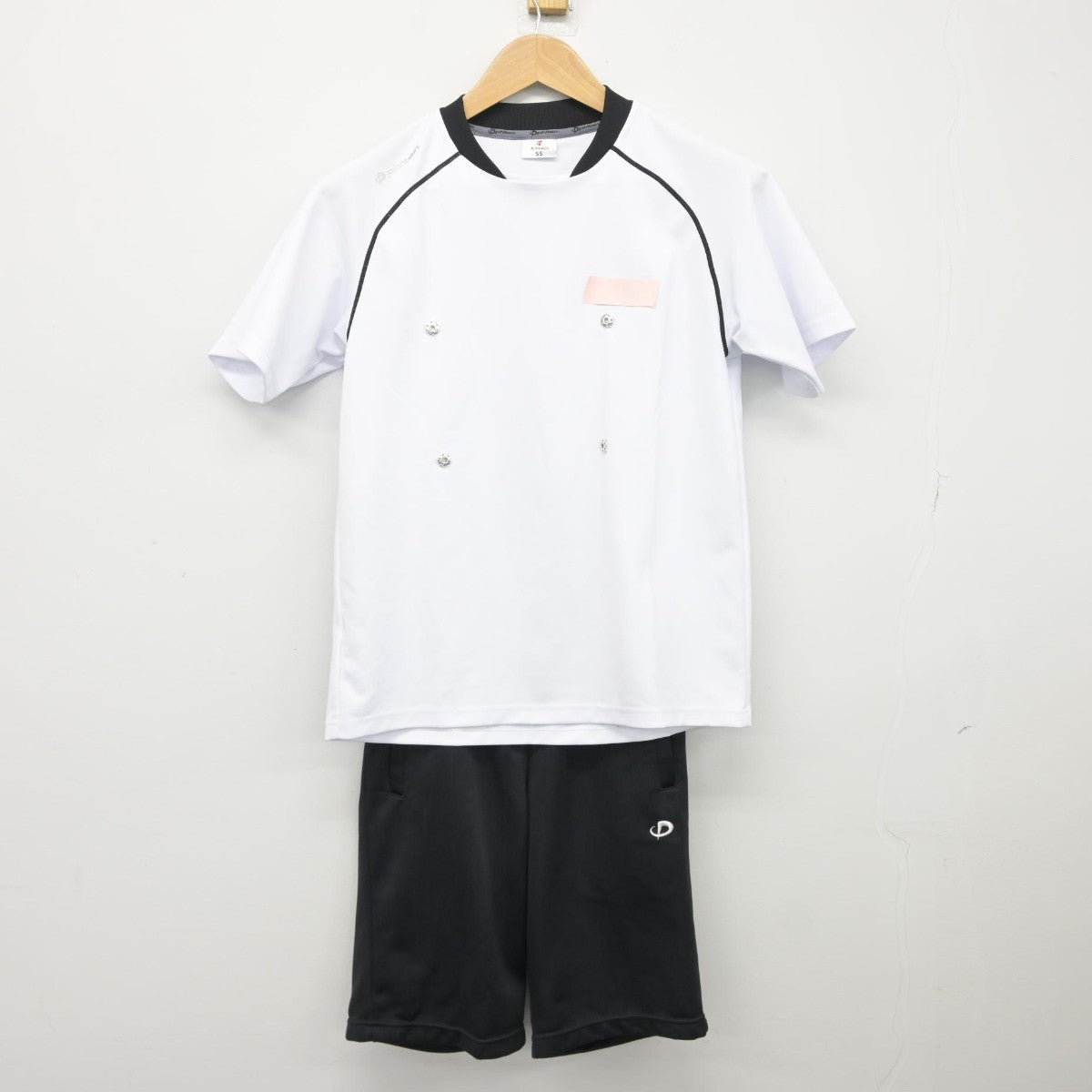 【中古】福岡県 永犬丸中学校 女子制服 2点（体操服 上・体操服 下）sf038475