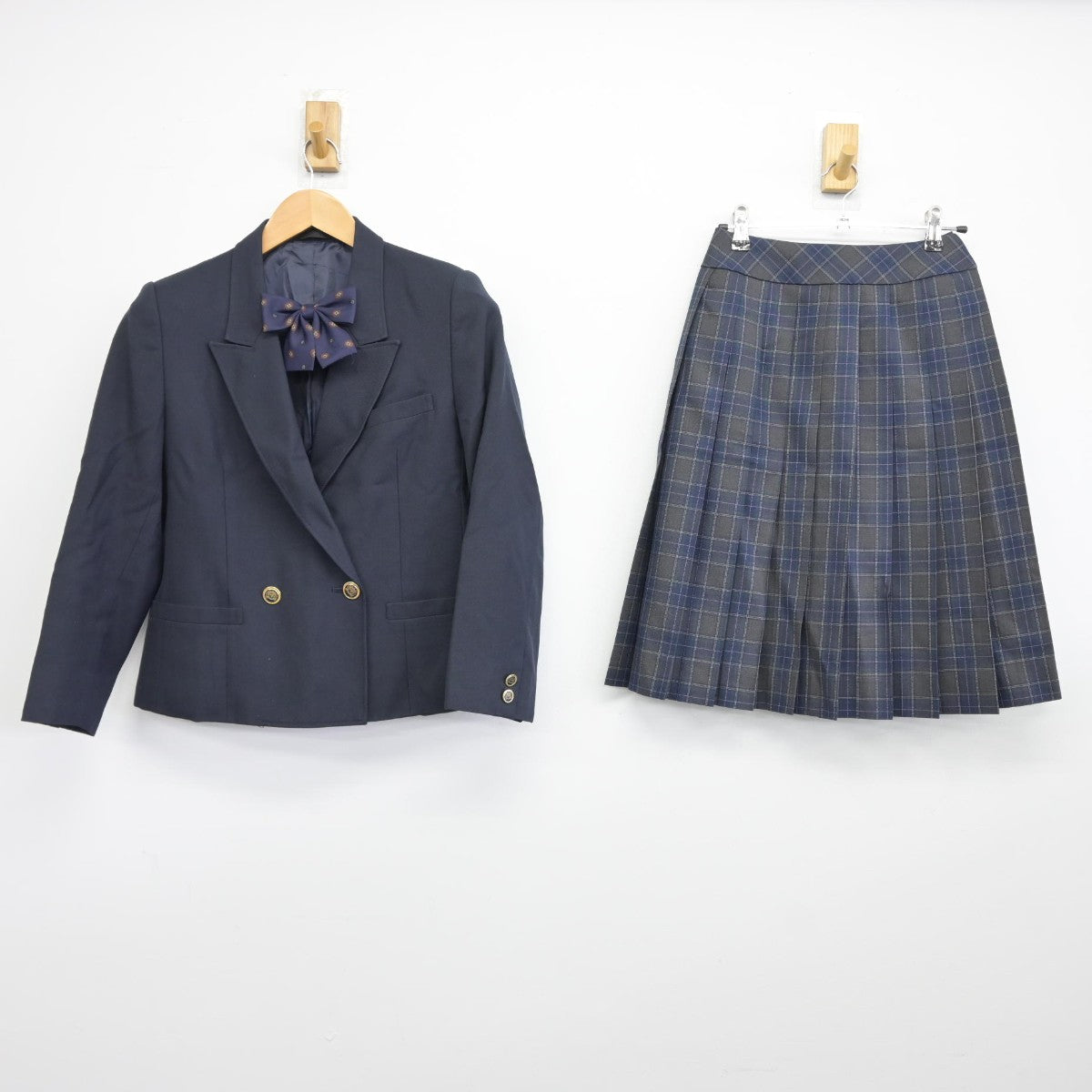 【中古】山形県 上山明新館高等学校 女子制服 4点（ブレザー・スカート・スカート）sf038492