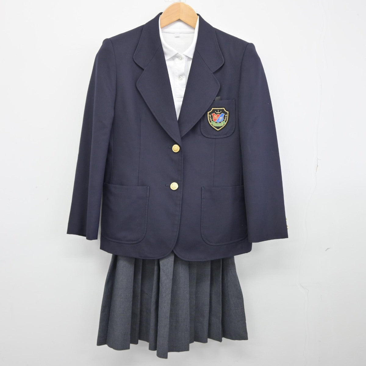 【中古】大阪府 吹田市立第一中学校 女子制服 3点（ブレザー・シャツ・スカート）sf038493