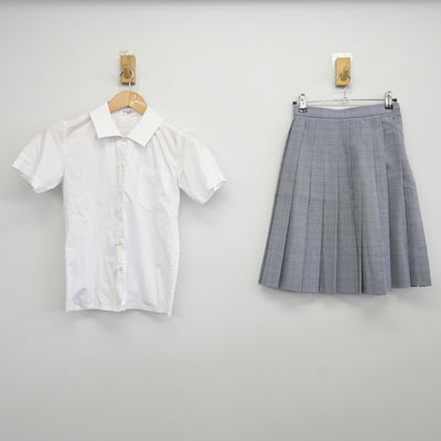 【中古】東京都 普連土学園中学校 女子制服 2点（シャツ・スカート）sf038499