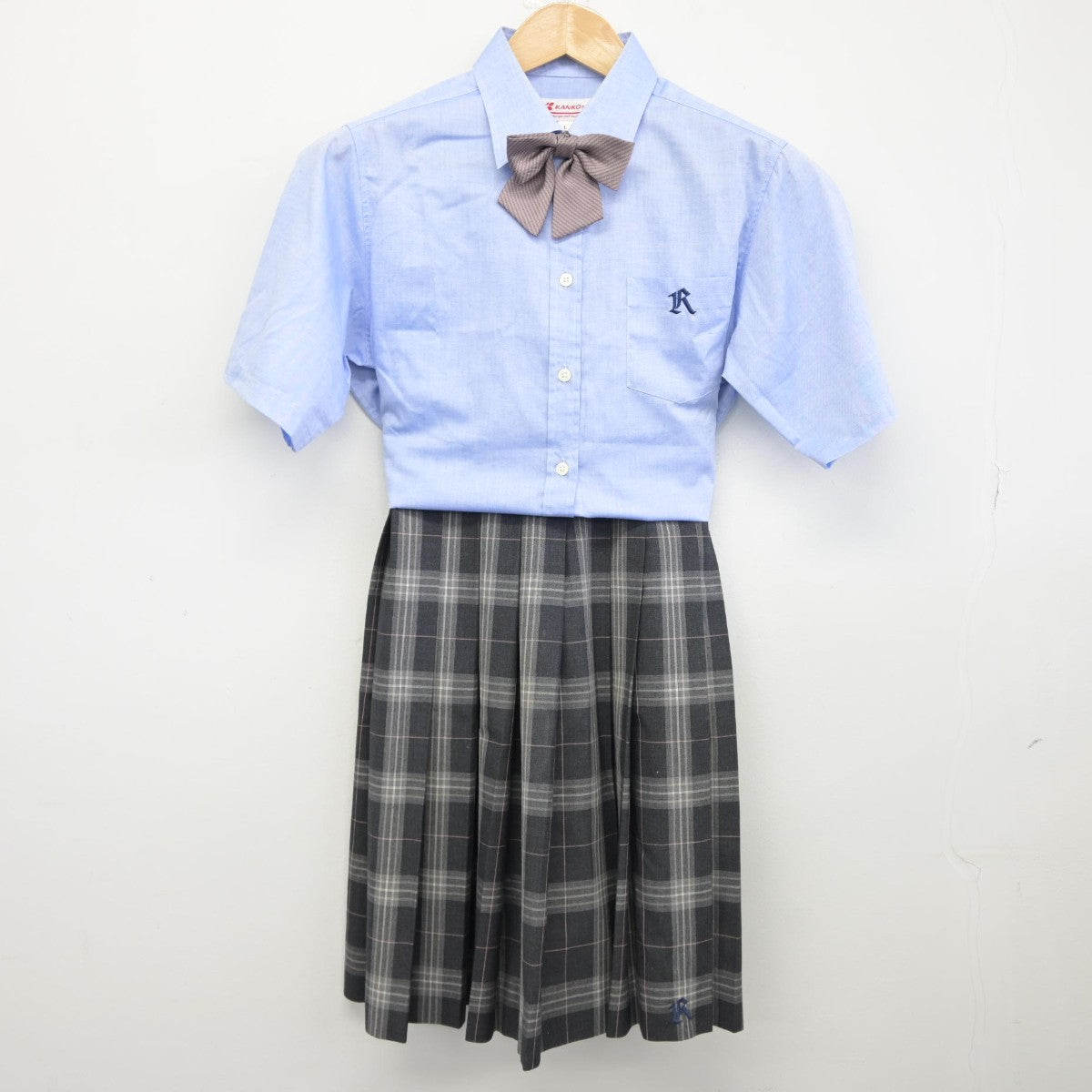 【中古】宮城県 古川黎明高等学校 女子制服 4点（シャツ・シャツ・スカート）sf038505