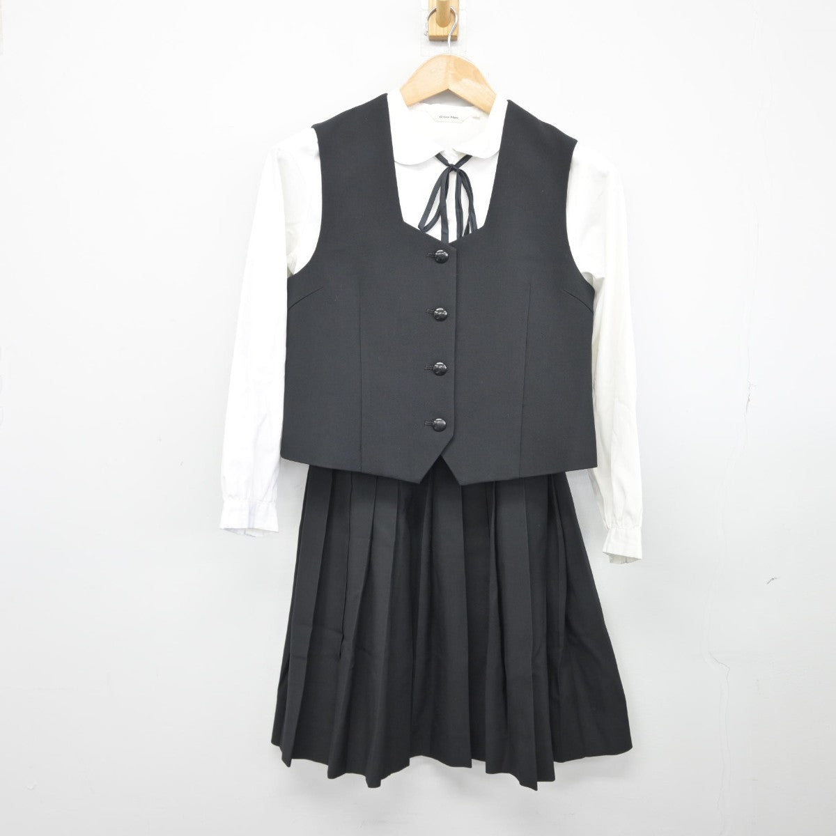 【中古】群馬県 太田女子高等学校 女子制服 6点（ブレザー・ベスト・シャツ・スカート）sf038539