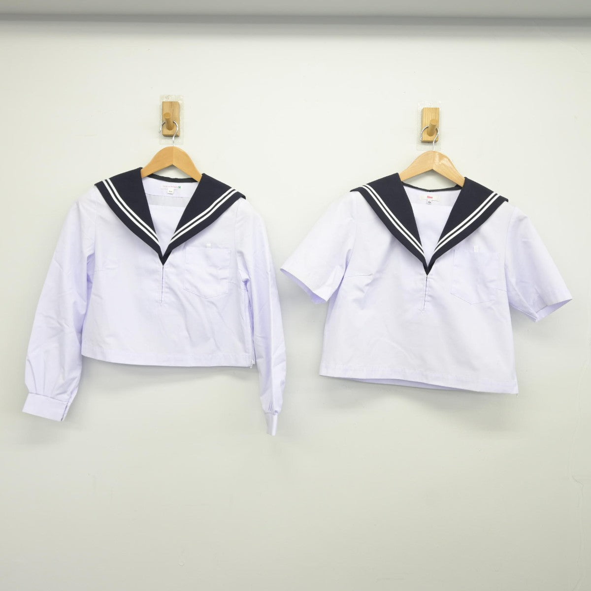 【中古】愛知県 鶴城中学校 女子制服 2点（セーラー服・セーラー服）sf038564