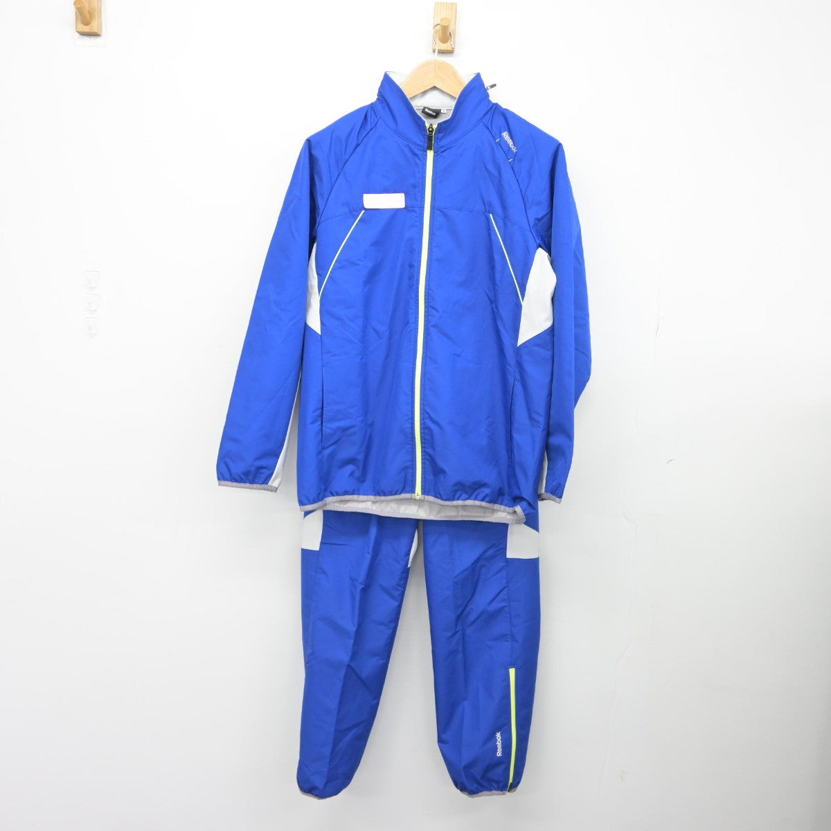 【中古】愛知県 鶴城中学校 女子制服 2点（ジャージ 上・ジャージ 下）sf038567