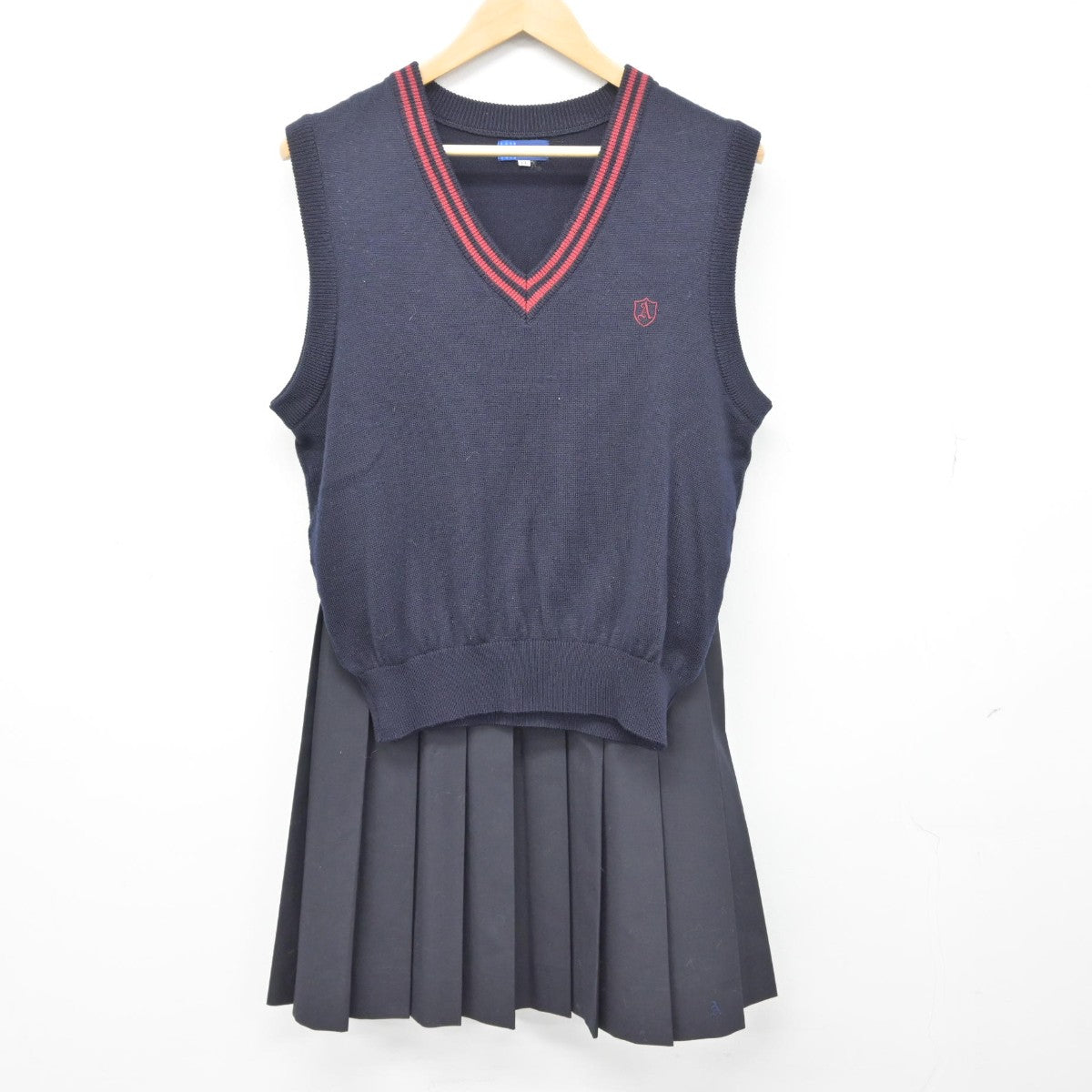 【中古】千葉県 我孫子高等学校 女子制服 2点（ニットベスト・スカート）sf038624