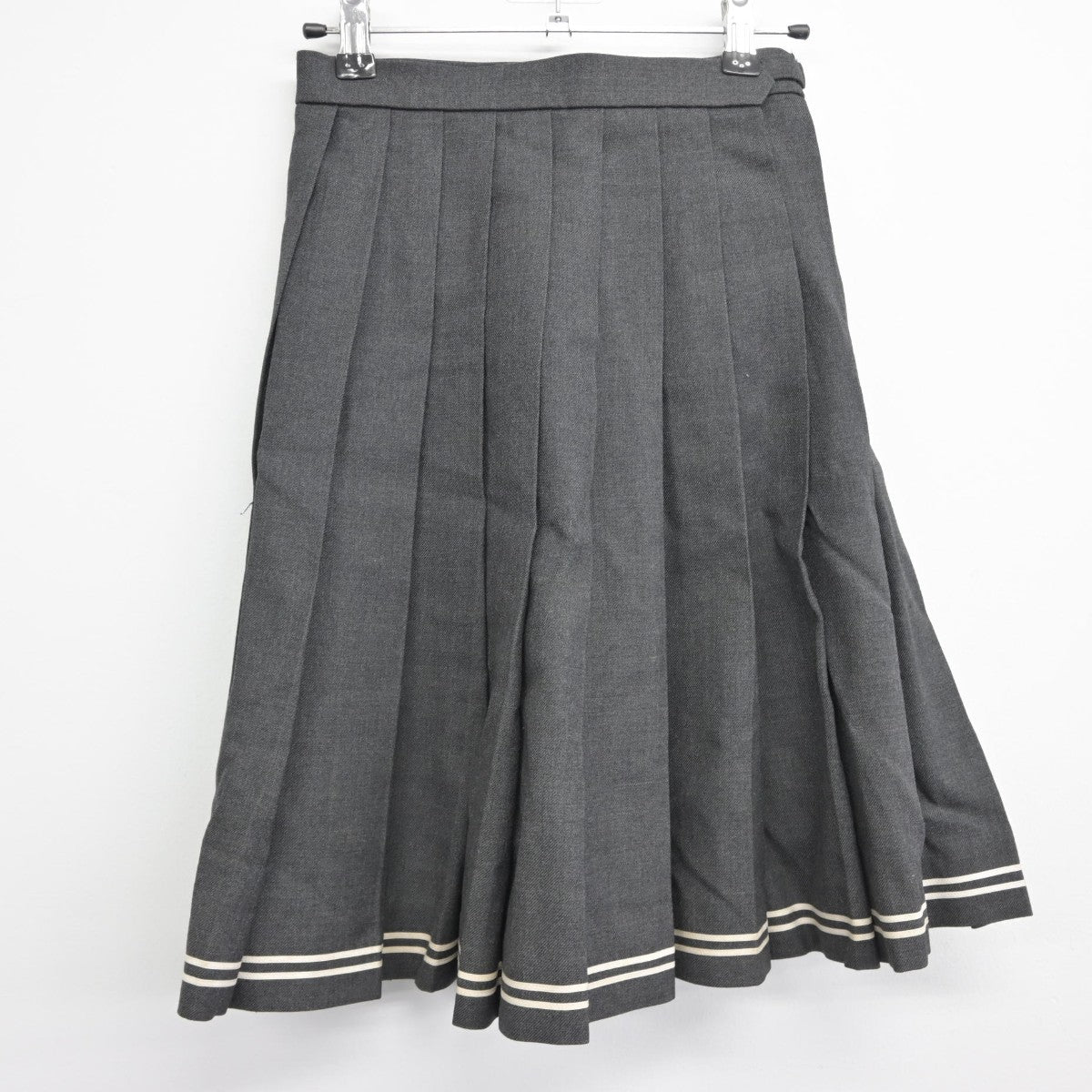 【中古】埼玉県 秩父農工科学高等学校 女子制服 3点（ニット・セーラー服・スカート）sf038646